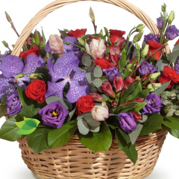 Букет сборный в корзине "Райский сад"